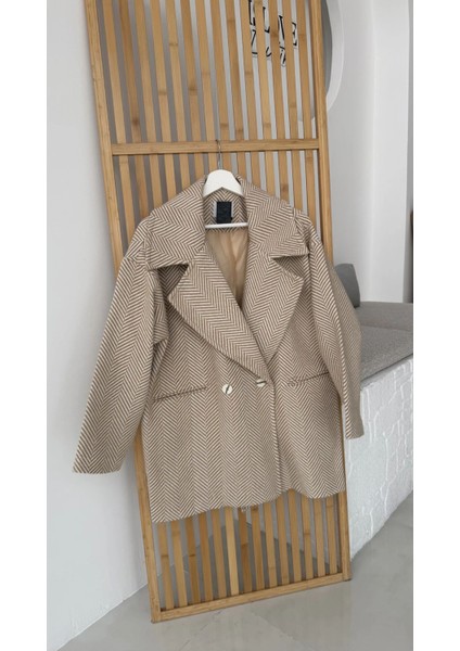 Taş Rengi Balıksırtı Oversize Kaban fırsatları