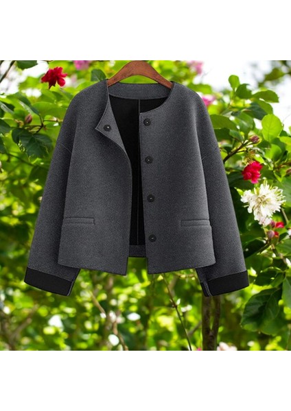 Mevsimlik Düğmeli Ceket