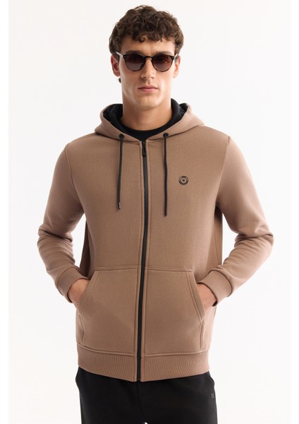 Erkek Açık Kahverengi Kapüşonlu 3 İplik Şardonlu Fermuarlı Regular Fit Sweatshirt E001019