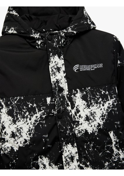 Uzun Kollu Baskılı Kapşonlu Mevsimlik Mont modelleri