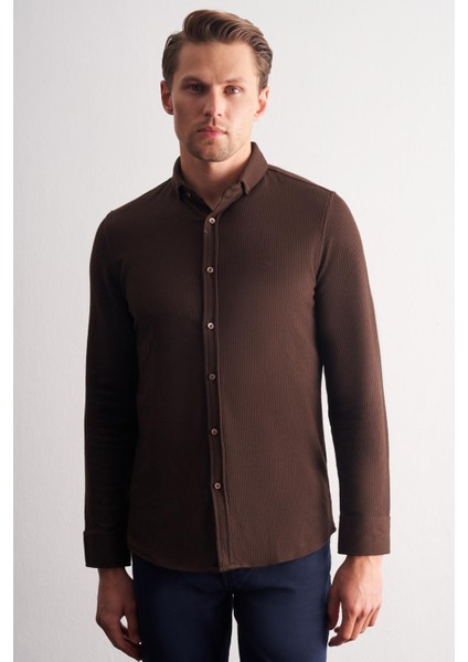 Koyu Kahverengi Smart Düğmeli Yaka Uzun Kol Cepsiz Slim Fit Casual Gömlek 1004255169