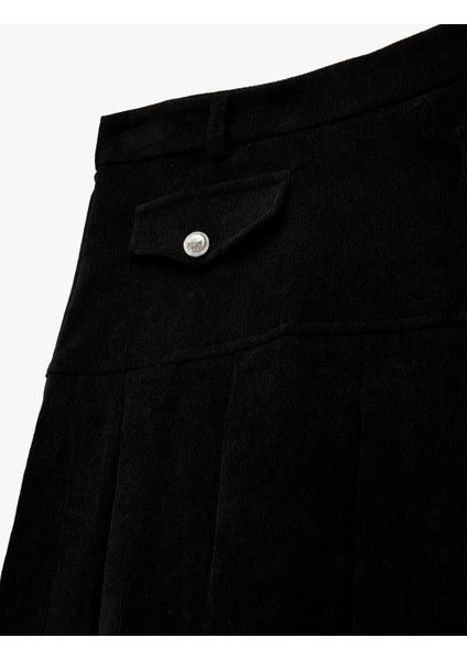 Metal Aksesuarlı Cep Detaylı Kalın Piliseli Mini Etek modelleri