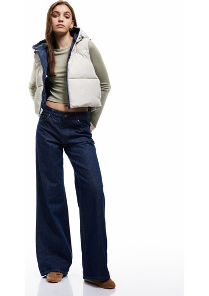 Kapüşonlu Fermuarlı Kolsuz Çift Taraflı Kapitone Şişme Yelek fiyatları