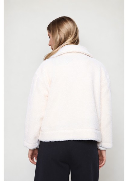 Kapak Cepli Teddy Ceket fırsatları