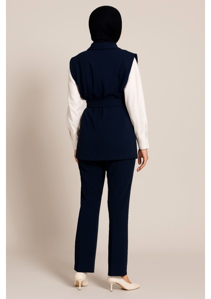 Tesettür Kuşaklı Yelekli Takım fiyatları