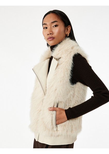 Kolsuz Fermuarlı Cepli Crop Suni Kürk Yelek