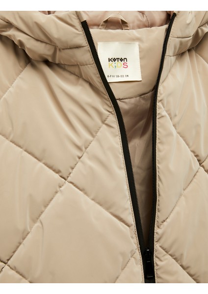 Uzun Kollu Fermuarlı Kapitone Kapşonlu Şişme Mont fırsatları