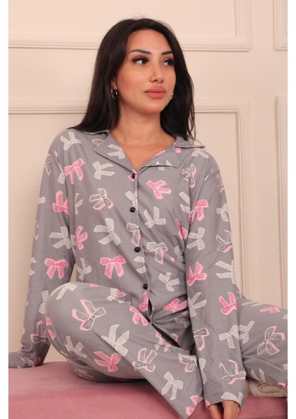 Kadın Fiyonk Desenli Önü Düğmeli Uzun Kol Altı Uzun Süet Pijama Takımı modelleri