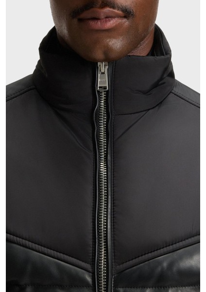 Deri Regular Fit Dik Yaka Kapitoneli Şişme Mont Erkek Mont 50547672 001 fırsatları