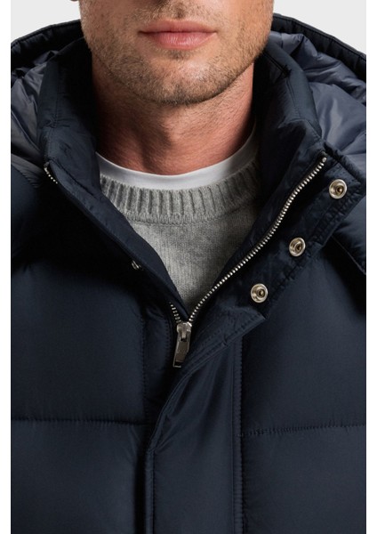 Kapitoneli Regular Fit Çıkarılabilir Kapüşonlu Şişme Mont Erkek Mont 50551599 404 fırsatları