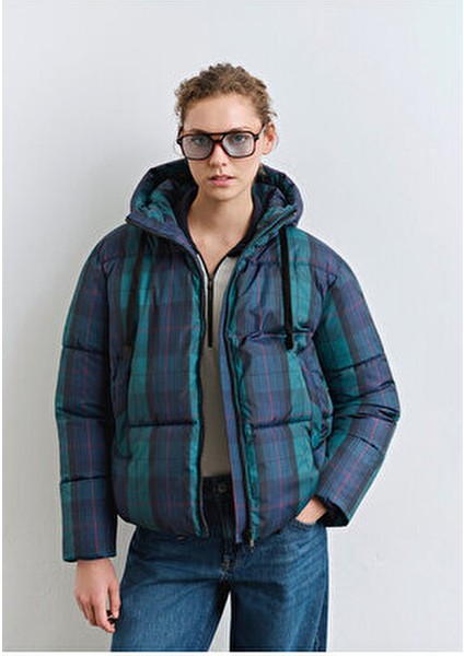 Su Itici Kareli Şişme Mont 1110706-90380 fiyatları