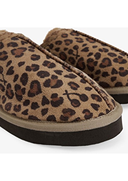 Bej Leopar Desenli Ev Terliği modelleri