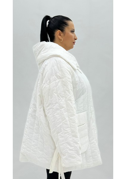 Büyük Beden Yakalı Düğmeli Cepli Kadın Şişme Mont indirimleri