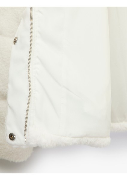 Uzun Kollu Cepli Fermuarlı Dik Yaka Detaylı Anorak Peluş Şişme Mont