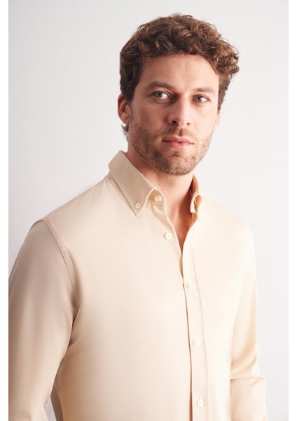 Bej Düğmeli Yaka Örme Uzun Kol Performans Ürün Slim Fit Esnek Gömlek 1004255270 fırsatları