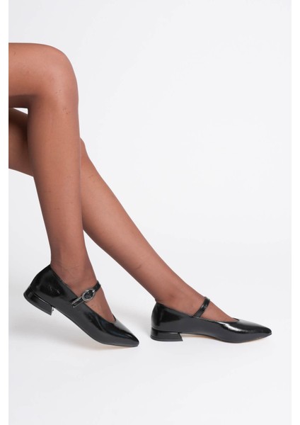 Meredith Kadın Siyah Günlük Kısa Topuklu Ayakkabı fiyatları