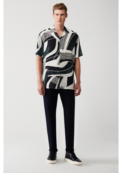 Erkek Bej Viskon Küba Yaka Soyut Desenli Kısa Kollu Gömlek A31Y2198