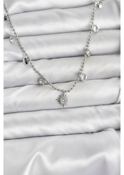 Zirkon Taşlı Kutup Yıldızı Model Pirinç Gümüş Renk Kadın Kolye - TJ-BKO10658