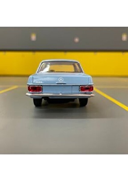 Mercedes-Benz 220 W115 1/36 Ölçek Diecast Metal Model Araba Çek Bırak Araba Oyuncak Araba fırsatları