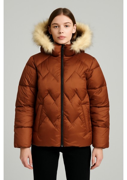 Şişme Mont (Tüylü Fermuarlı Kapşonlu) modelleri