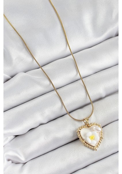 316L Çelik Zincir Beyaz Sanatsal Portre Inci Detaylı Papatya Figürlü Kalp Model Gold Renk Kadın Kolye - TJ-BKO10270 fiyatları