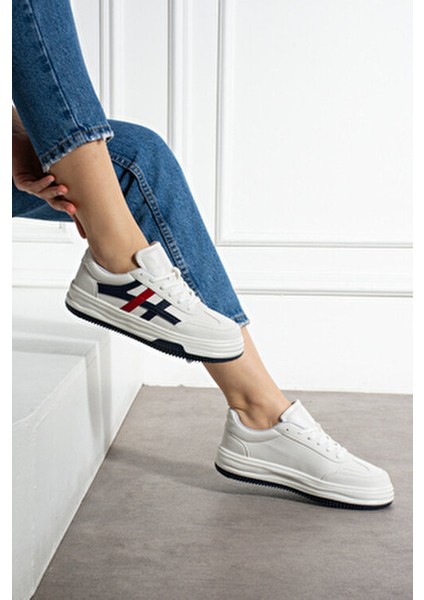 Beyaz Kadın Günlük Şık Sneaker Spor Ayakkabı modelleri
