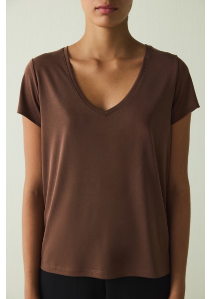 Cappuccino V Yaka Kısa Kollu Modal Tişört