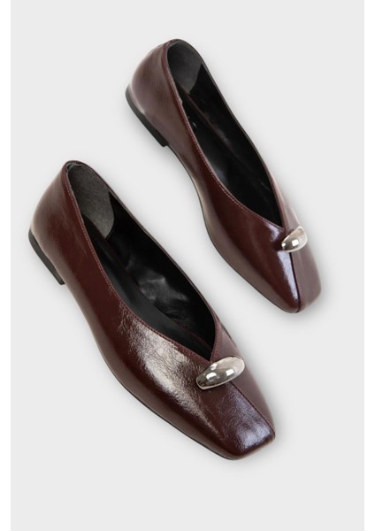 Kare Burun Toka Detaylı Kadın Babet Bordo modelleri