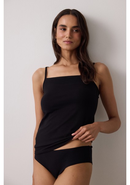 Siyah Kare Yaka Ayarlanabilir Askılı Atlet