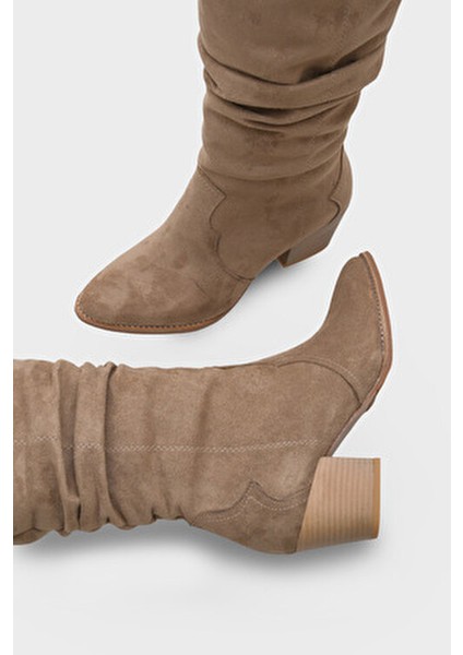 Gertie Kadın Bot modelleri