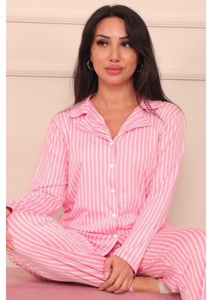 Kadın Dikey Çizgi Desenli Önü Düğmeli Uzun Kol Altı Uzun Milan Kumaş Pijama Takımı modelleri