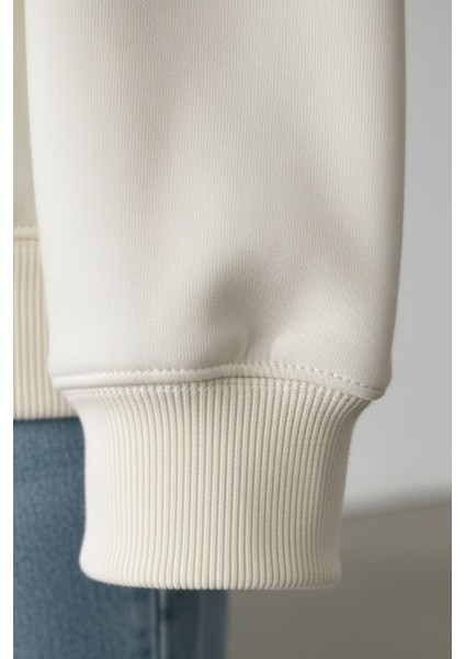 Kadın Ekru New York Baskılı Bisiklet Yaka Uzun Kollu Oversize Pamuklu Sweatshirt - Kadın Sweatshirt