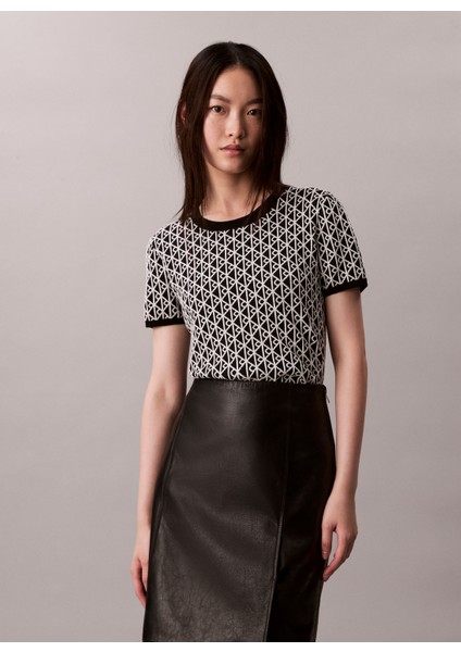 Yuvarlak Yaka Standart Siyah Kadın Kazak LV044D313GUB1 fiyatları