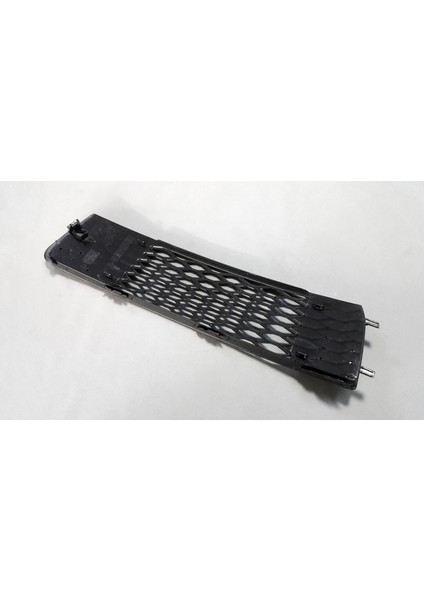 Audi Q7 4l 2006-2015 S-Line Ön Tampon Izgara Üst Sağ modelleri