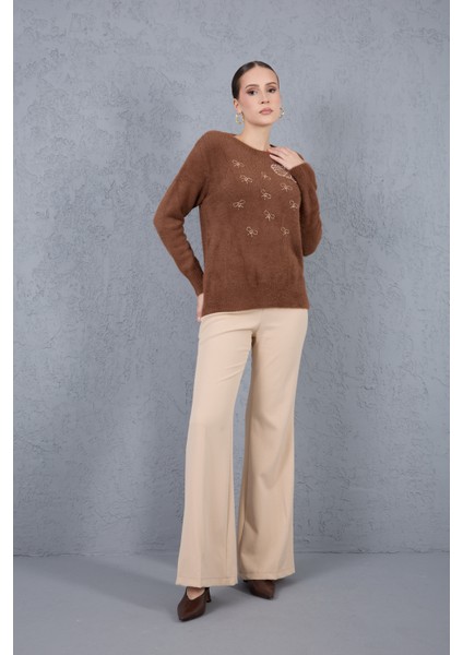Kadın Kahve Sakal Iplik Boncuk Nakışlı Bisiklet Yaka Triko Kazak