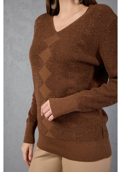 Kadın Kahve Simli Selanik Örgü Baklava Desenli Geniş Manşetli V Yaka Triko Kazak modelleri