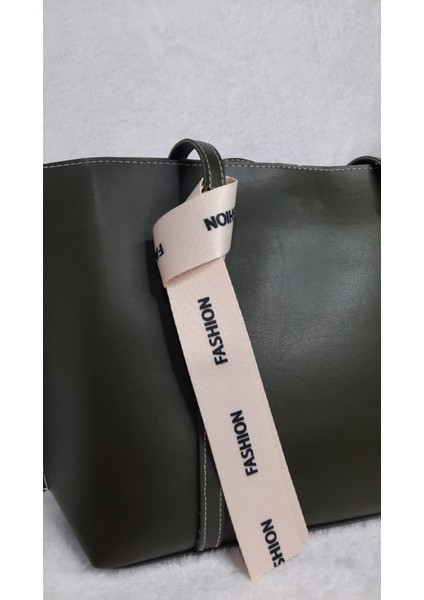 Fularlı Büyük Boy Kadın Omuz Çantası fiyatları