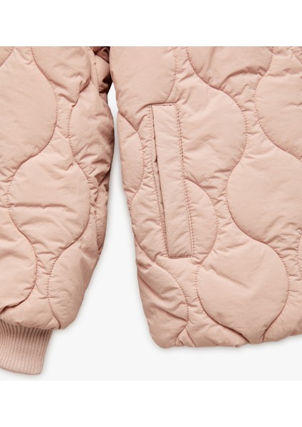 Uzun Kollu Polar Astarlı Fermuarlı Kapitone Kapşonlu Mont modelleri