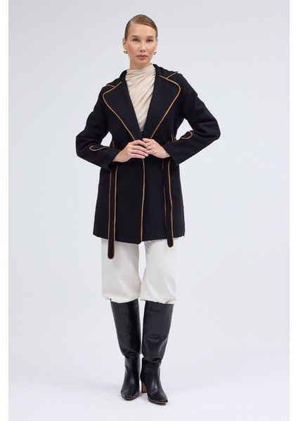 Kaşe Kadın Şık Yaka Kemerli Kaban