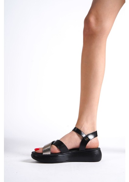 Orwell Siyah Gümüş Detaylı Hakiki Deri Sandalet fırsatları