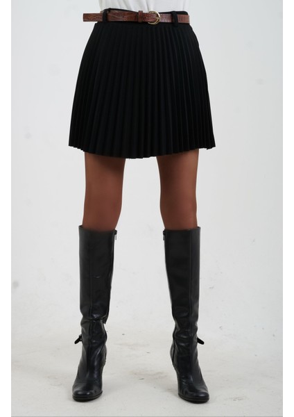 Siyah Kemerli Içi Şort Astarlı Piliseli Mini Etek fiyatları