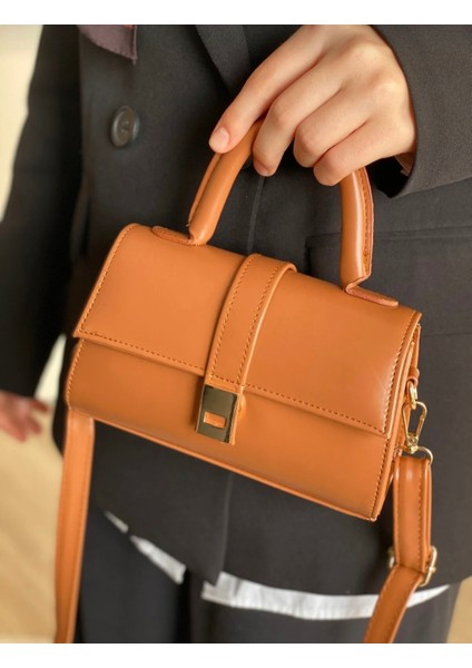 Kadın Askılı Mini Omuz Çantası modelleri