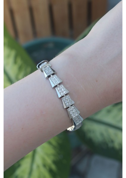 Vip Seri Pirinç Zirkon Taşlı Gümüş Renk Geometrik Bileklik - Lisinya fiyatları