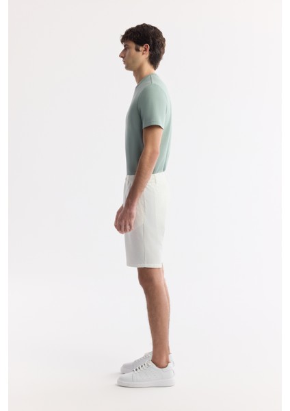 Erkek Beyaz Yanı Lastikli Gofreli Bi-Stretch Slim Fit Chino Şort A51Y3730