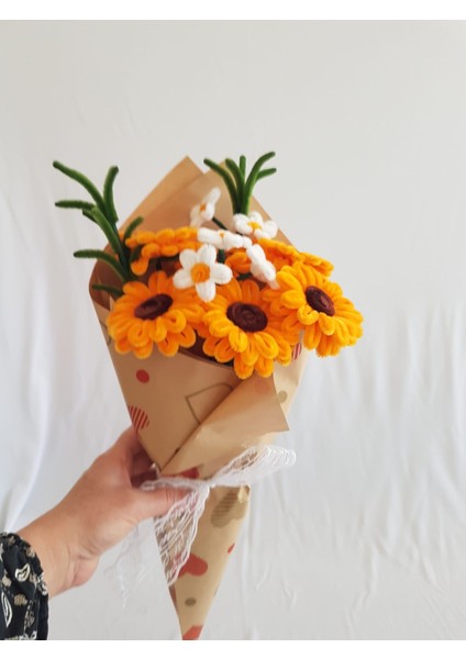 Çiçek Buketi – El Yapımı Hediyelik Aranjman fiyatları