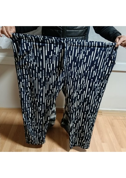 Kadın Bayan Büyük Battal Extra Turbo Jumbo Beden Süet Penye Kumaş 2 Yan Cepli Pantolon Eşofman Altı Pijama Altı 130 Kilograma Kadar Olur Bol Likralı Esneyen Kumaş Bel Lastikli Süs Bagcıklı fiyatları