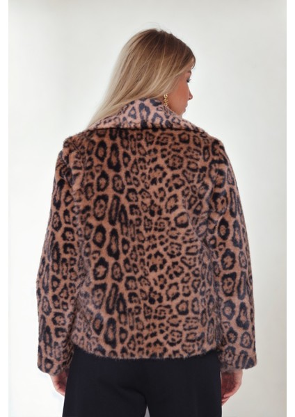 Leopar Desen Yumoş Çıtçıtlı Ceket indirimleri
