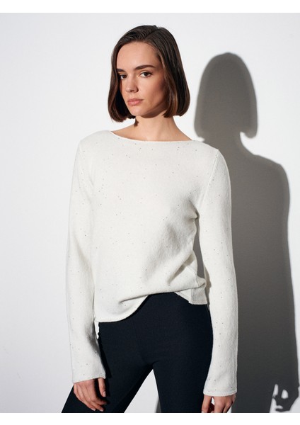 10836 Yün Karışımlı Parıltılı Kayık Yaka Kazak-Ekru modelleri