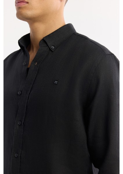 Erkek Siyah Düğmeli Yaka %100 Keten Comfort Fit Gömlek B002191