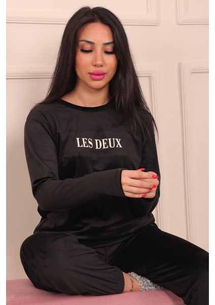 Kadın Sloganlı Uzun Kollu Paçası Manşetli Kadife Pijama Takımı modelleri
